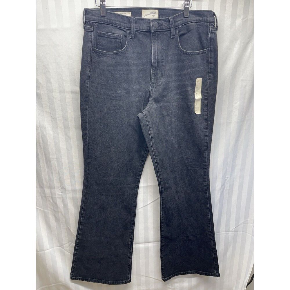Universal Thread High Rise Flare Comfort Stretch Black Jeans size 12R -‎ NWT